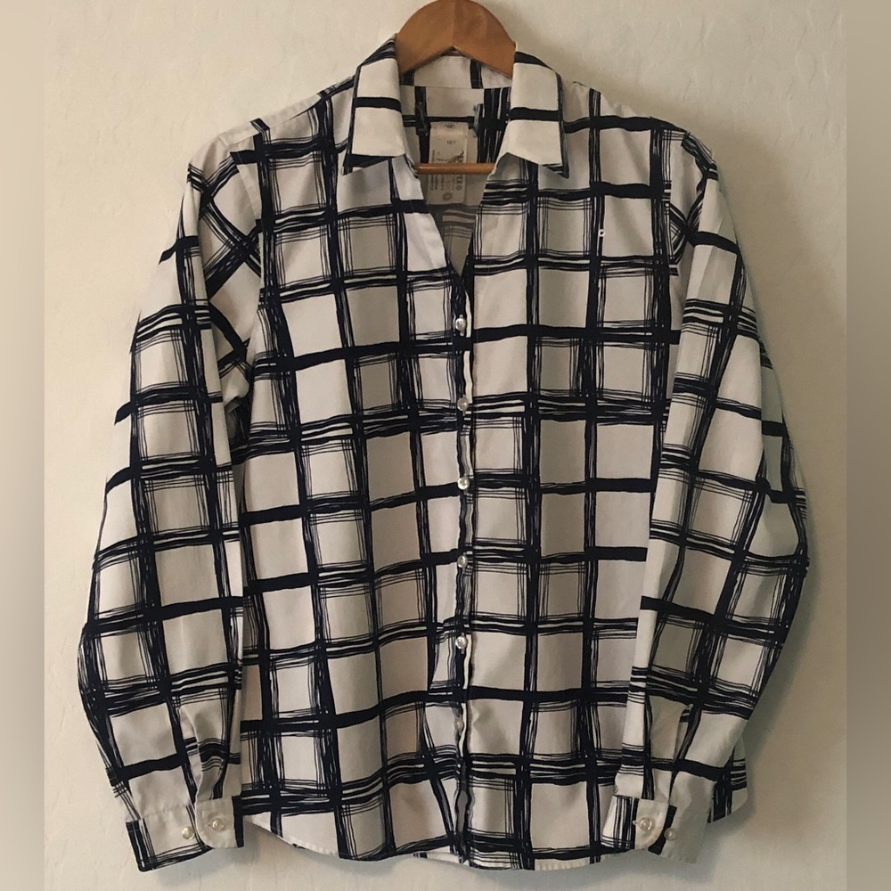 Women's dark blue and White Checkered Shirt